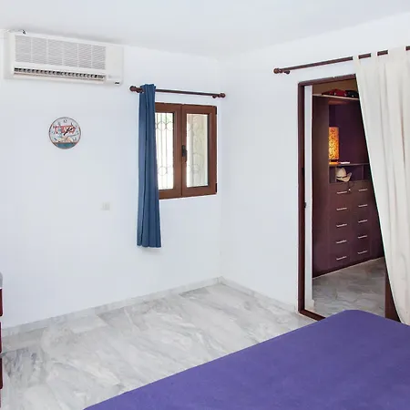 Relaxhome With A Big Private Pool * Ermionida